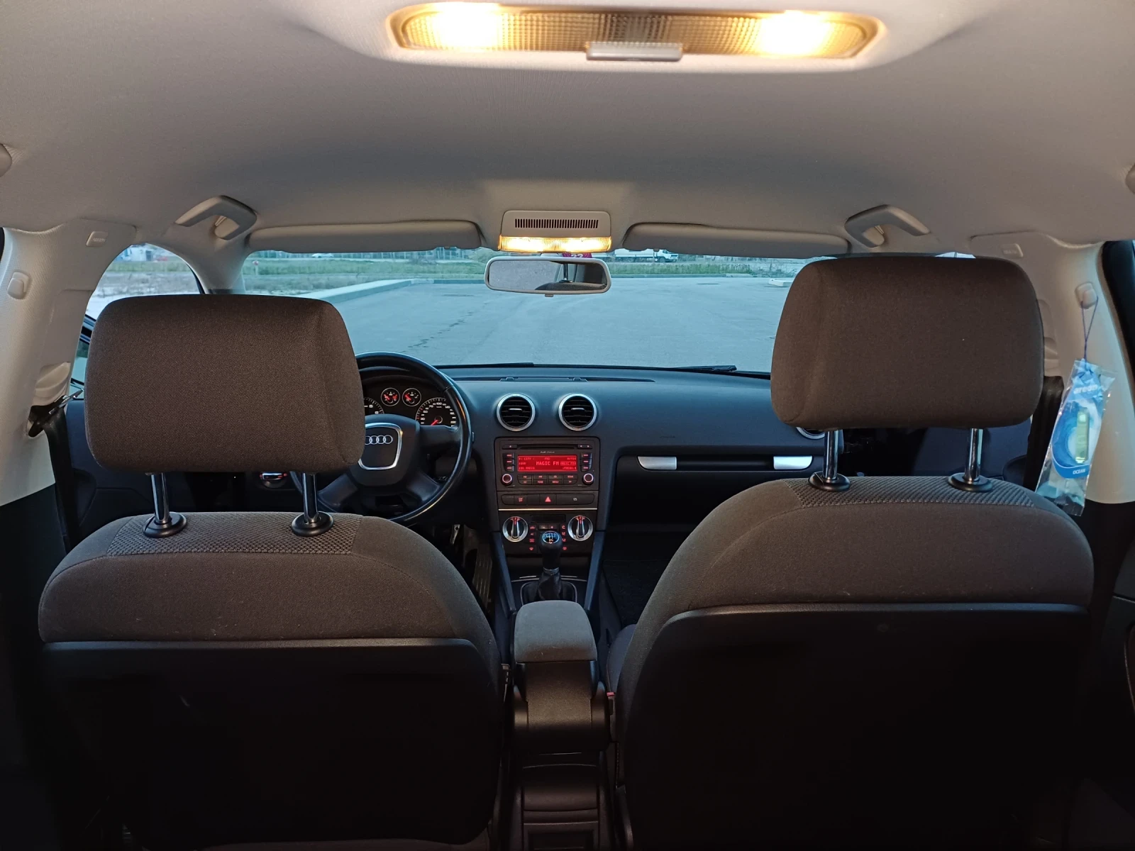 Audi A3 A3 1.6 MPI 102 Faclift, снимка 13 - Автомобили и джипове - 53951580