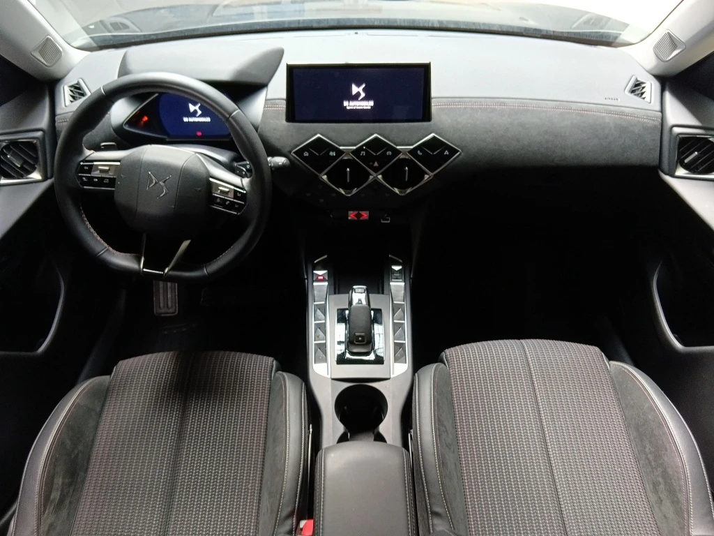 DS DS 3 1.2i Performance Line, снимка 5 - Автомобили и джипове - 54190464