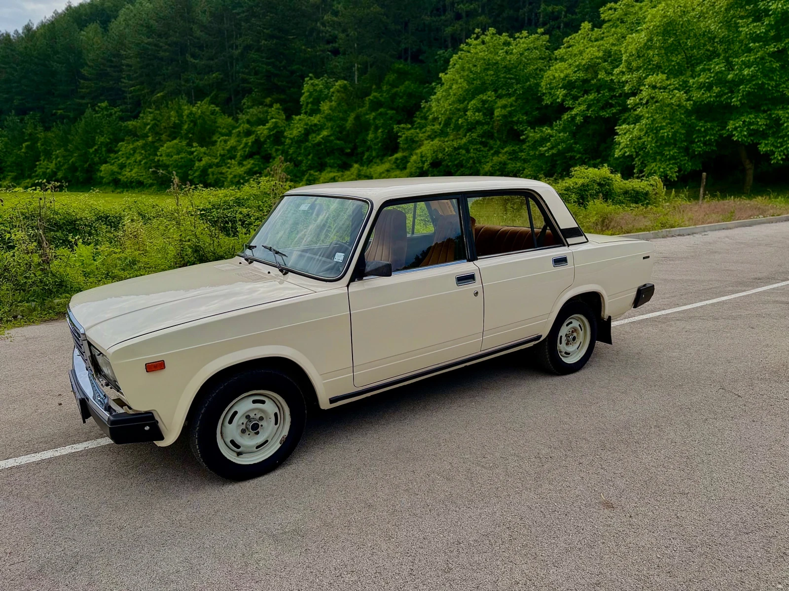 Lada 2107 1600, снимка 3 - Автомобили и джипове - 54735749