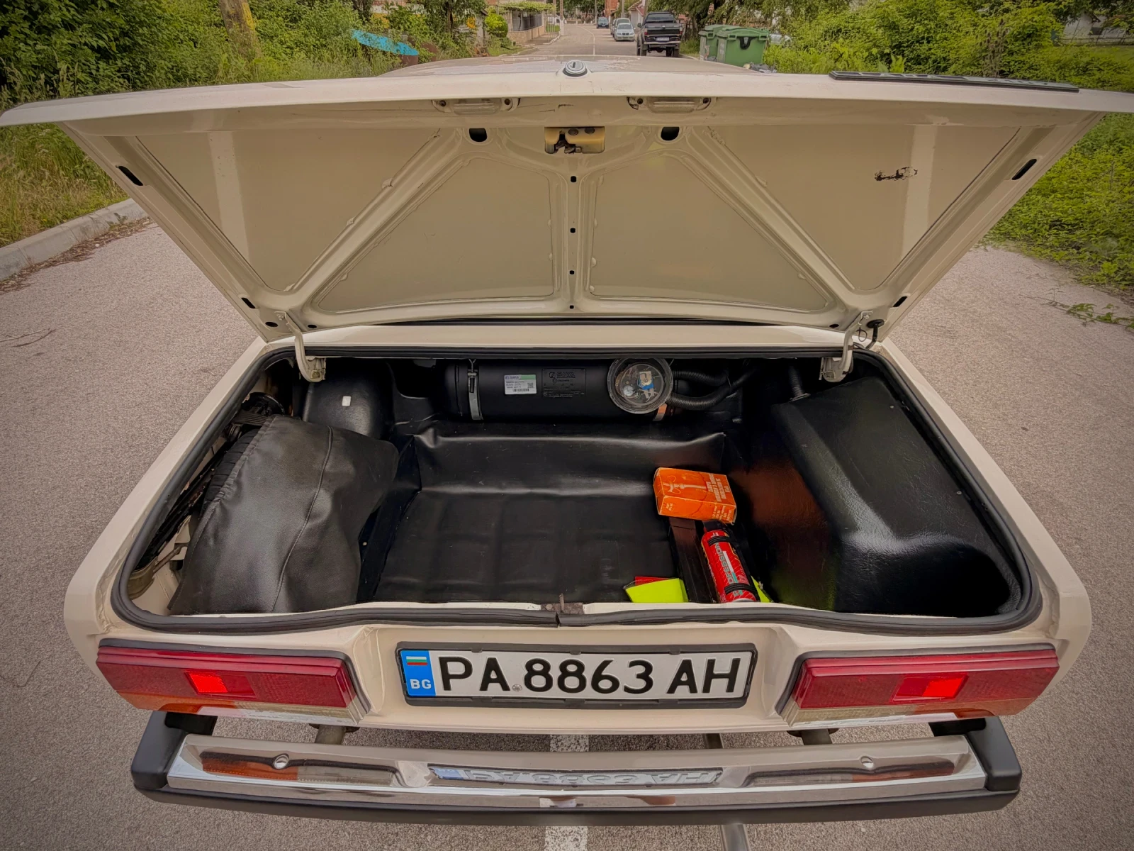 Lada 2107 1600, снимка 12 - Автомобили и джипове - 54735749