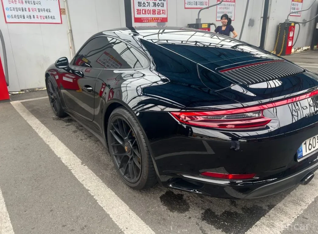 Porsche 911 CARRERA GTS , снимка 2 - Автомобили и джипове - 54816767