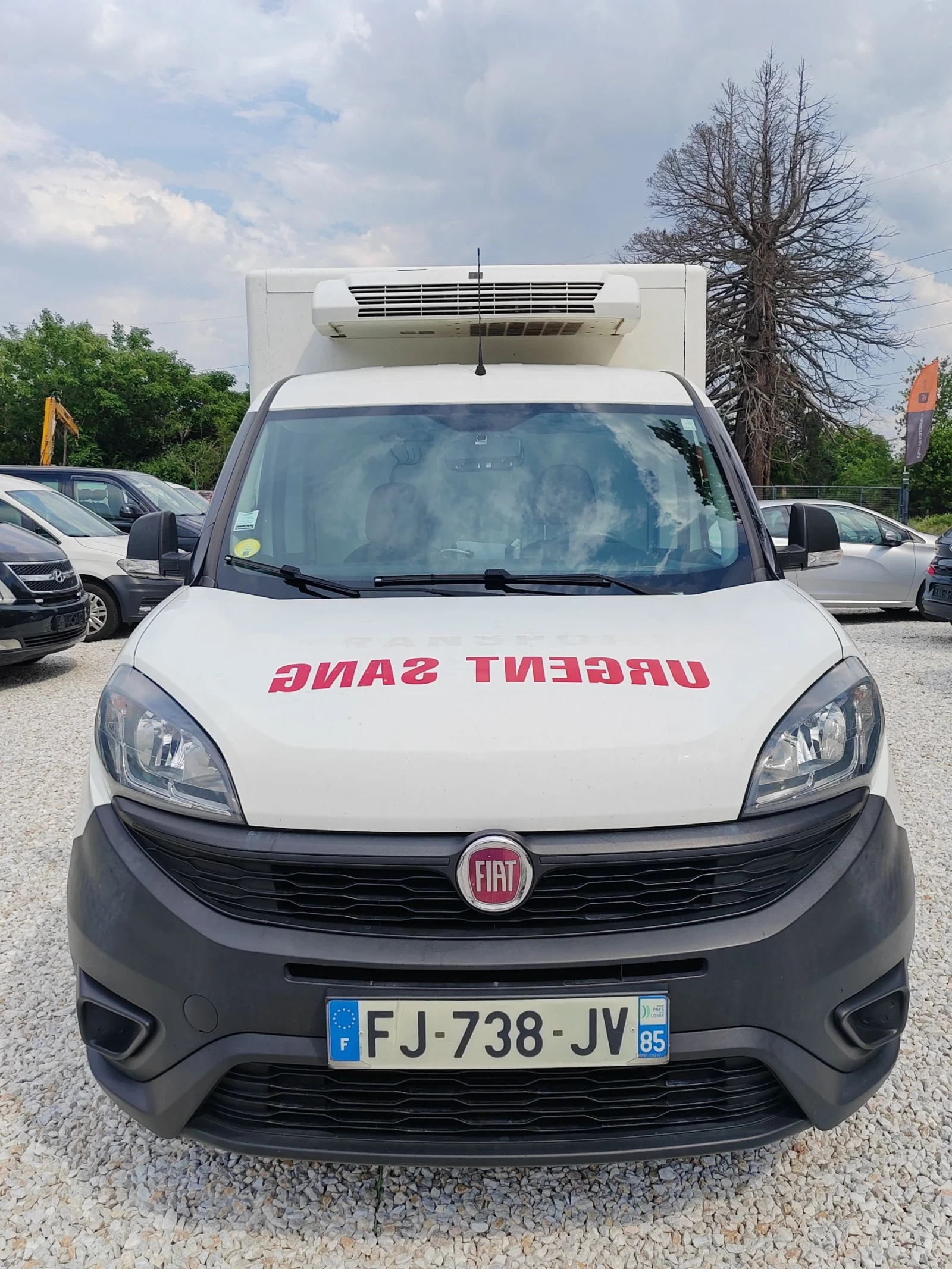 Fiat Doblo 1.6, 105 к.с. Хладилен с 3 камери, снимка 5 - Автомобили и джипове - 55000887