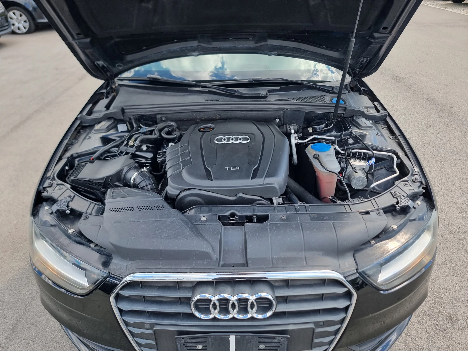 Audi A4 2.0TDI, снимка 17 - Автомобили и джипове - 55239990