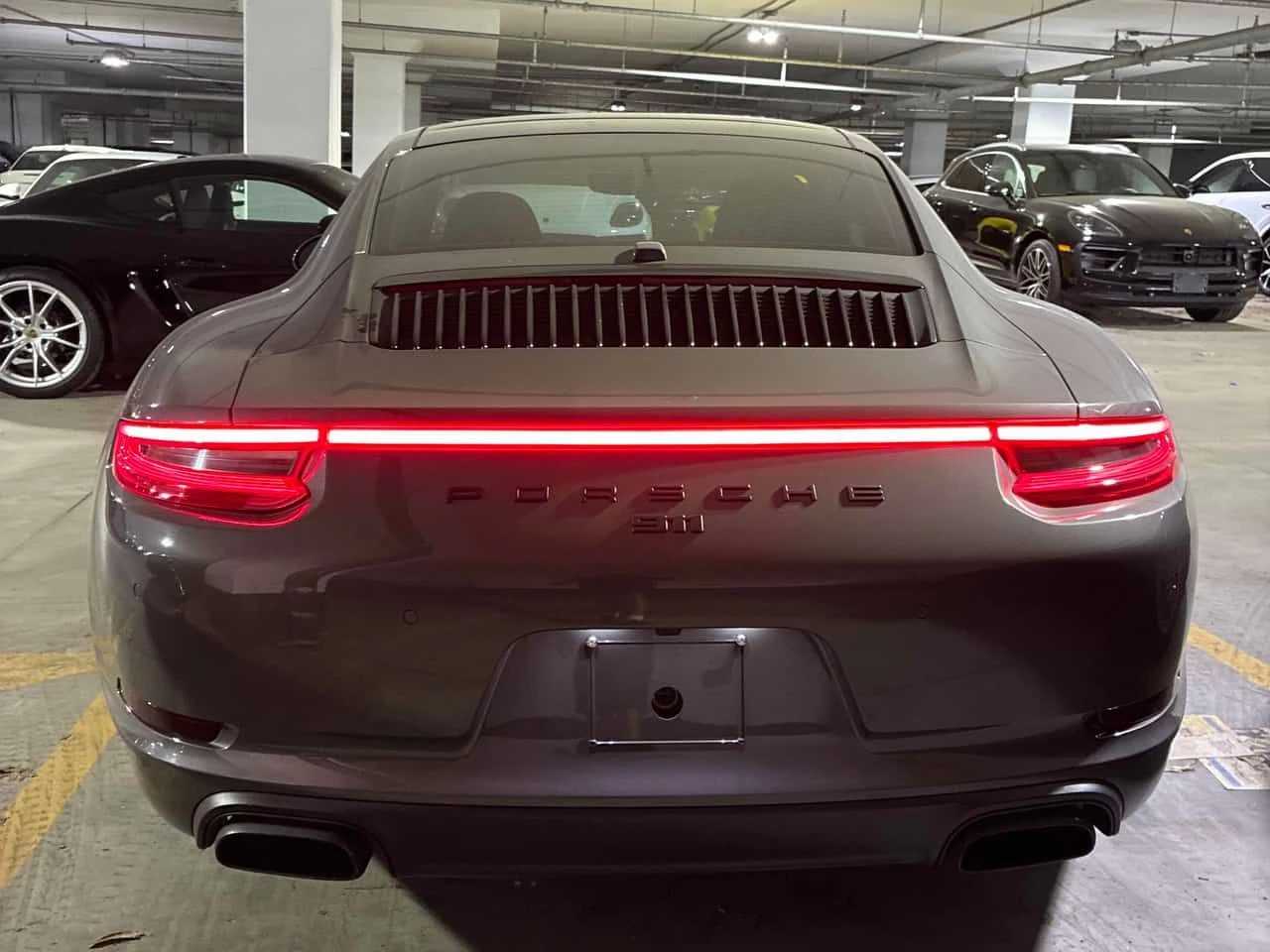 Porsche 911 * Carrera * CARFAX * ЦЕНА ДО БГ, снимка 5 - Автомобили и джипове - 55681036