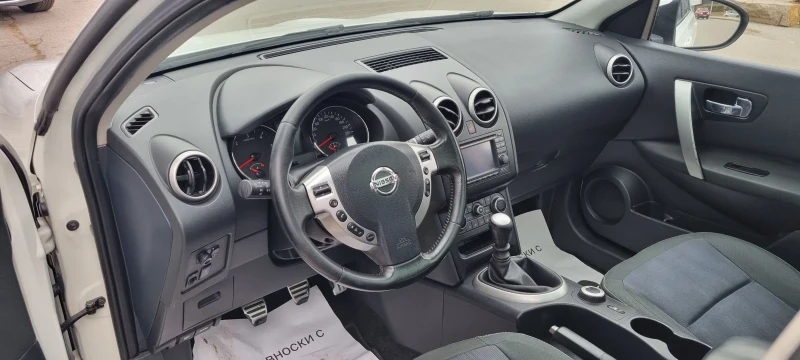 Nissan Qashqai + 2 2.0 Facelift, снимка 6 - Автомобили и джипове - 48347747