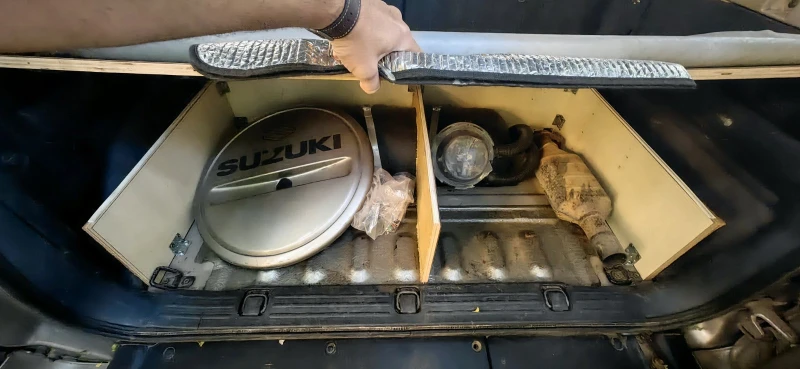 Suzuki Grand vitara, снимка 10 - Автомобили и джипове - 52469301