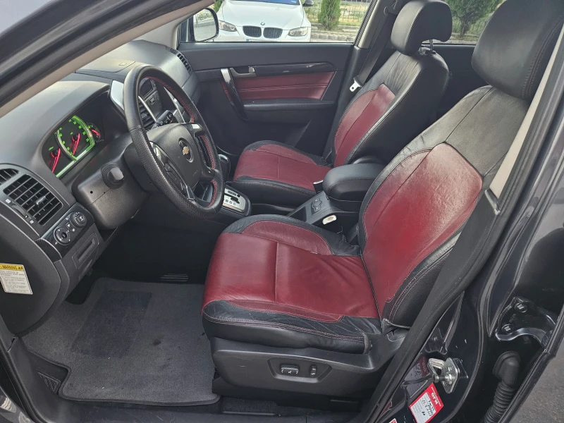 Chevrolet Captiva 2.0d (150 Hp) AT/4x4/Navi/Камера/7места/Кожa, снимка 10 - Автомобили и джипове - 51799291