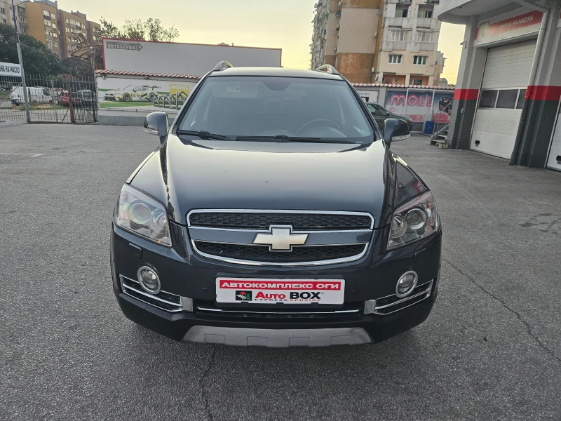 Chevrolet Captiva 2.0d (150 Hp) AT/4x4/Navi/Камера/7места/Кожa, снимка 8 - Автомобили и джипове - 51799291
