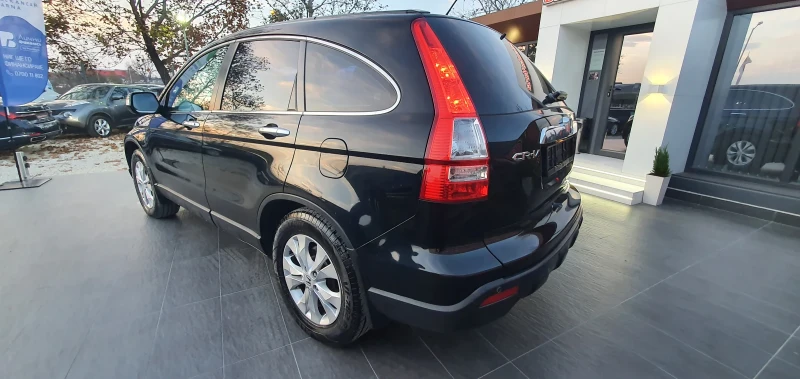 Honda Cr-v 2.2 I-ctdi 4WD, Navi, XENON, Италия, снимка 5 - Автомобили и джипове - 52469558