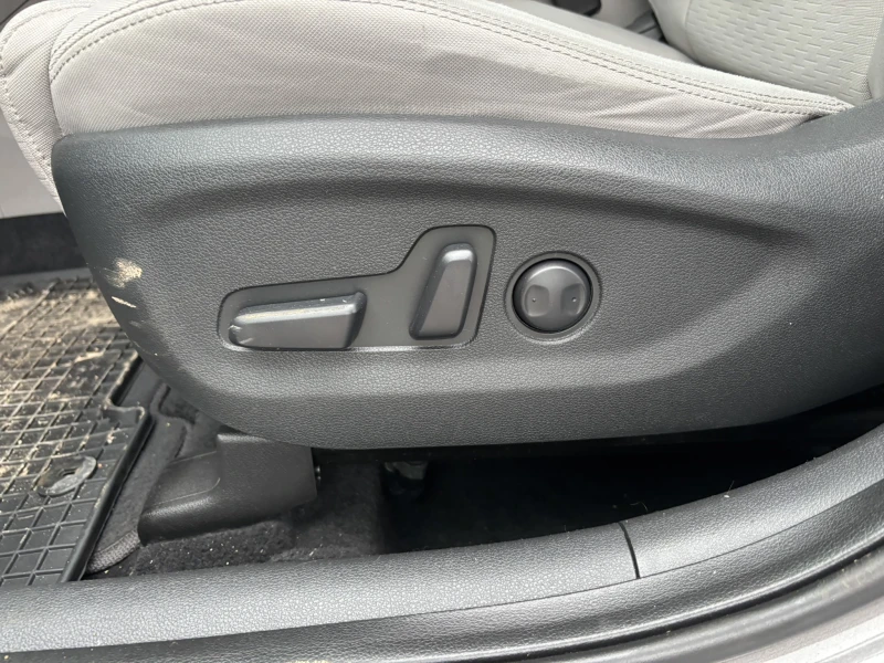 Hyundai Tucson, снимка 12 - Автомобили и джипове - 52673448