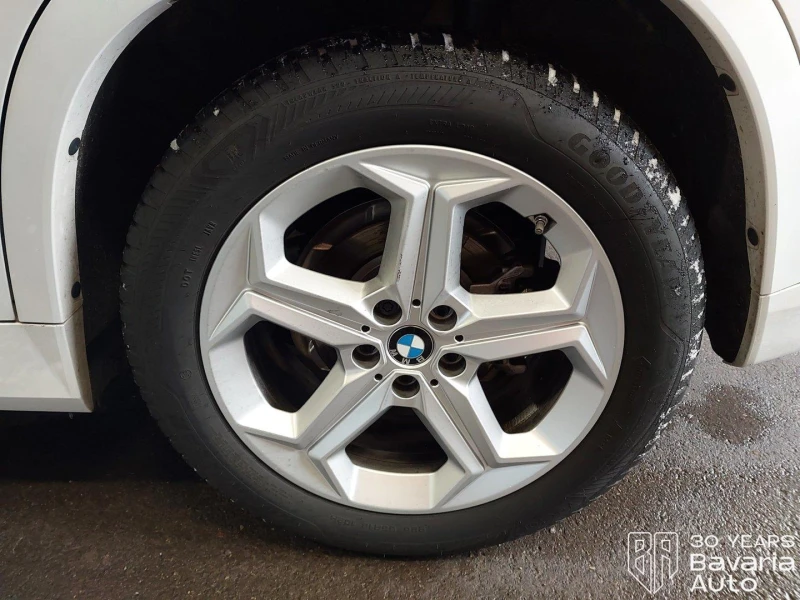 BMW X1 20i sDrive M Sport Paket Steptronic, снимка 14 - Автомобили и джипове - 53093865