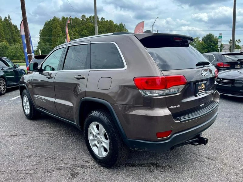 Jeep Grand cherokee Laredo* Keyless* Bluetooth* Камера, снимка 6 - Автомобили и джипове - 48147213