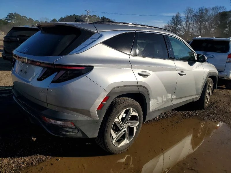 Hyundai Tucson 2.5L 4 ALL WHEEL DRIVE, снимка 3 - Автомобили и джипове - 53829145