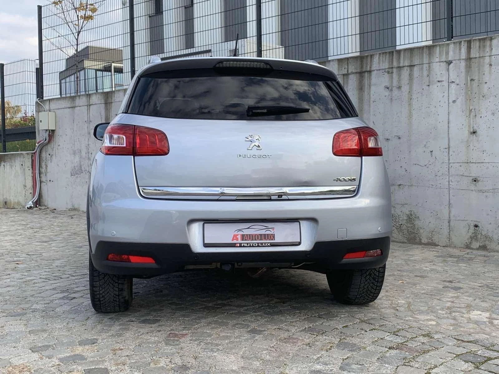 Peugeot 4008 1.8HDI/NAVI/4x4/MULTY/Xenon/6 speed/Отличен!!! - изображение 4