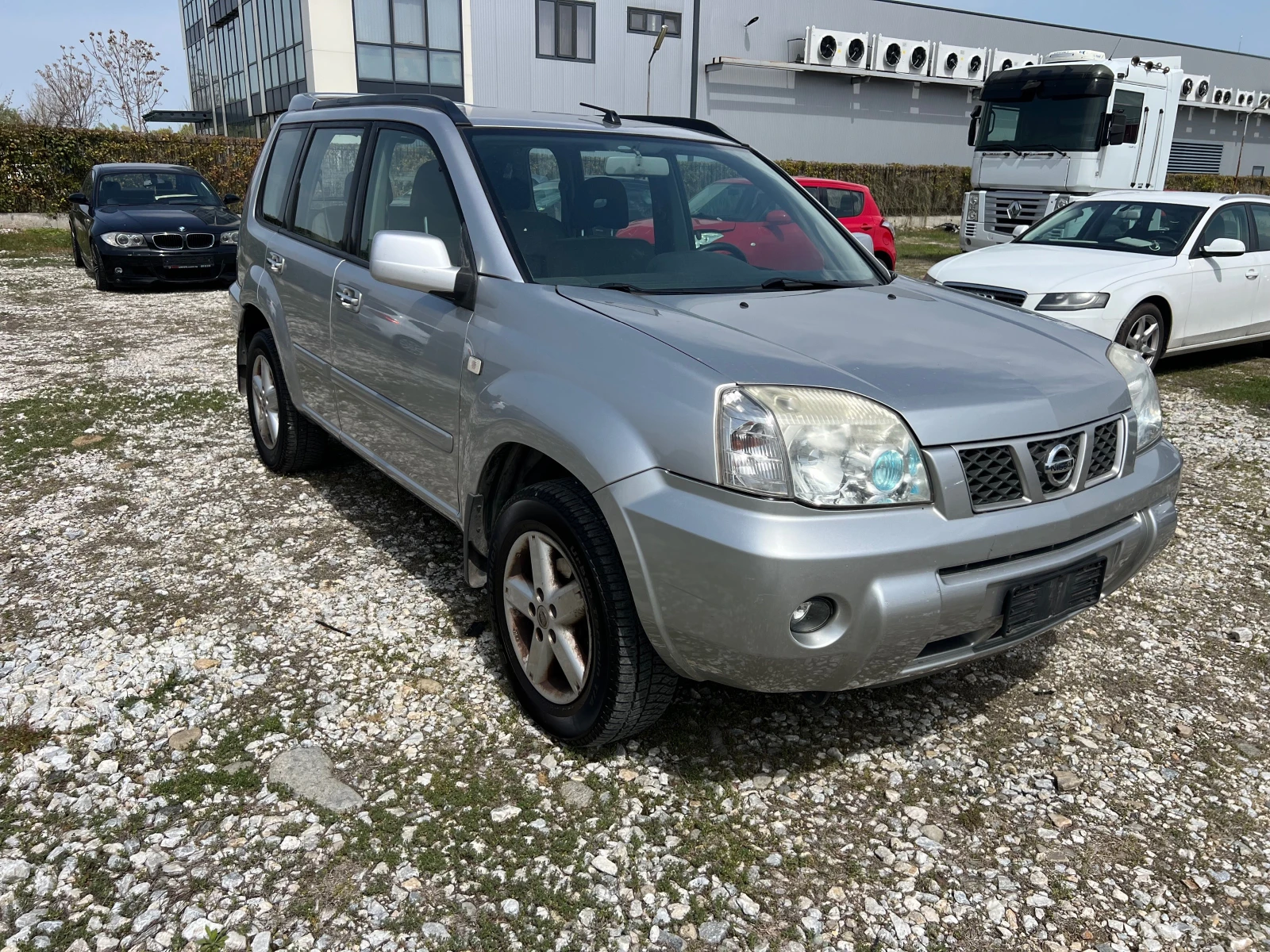 Nissan X-trail 2.2 DCI - изображение 3
