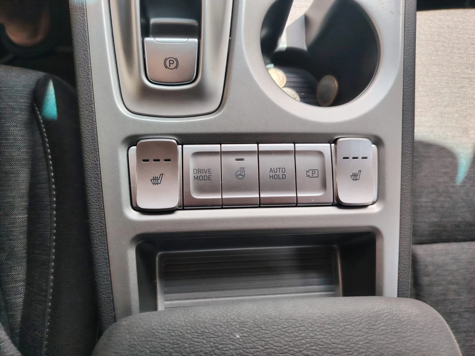 Hyundai Kona Electric/2023 г./64 кв.ч  - изображение 6