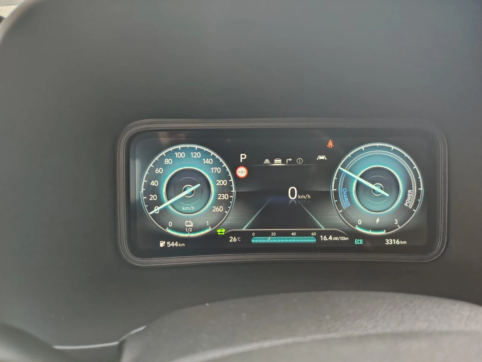 Hyundai Kona Electric/2023 г./64 кв.ч  - изображение 10