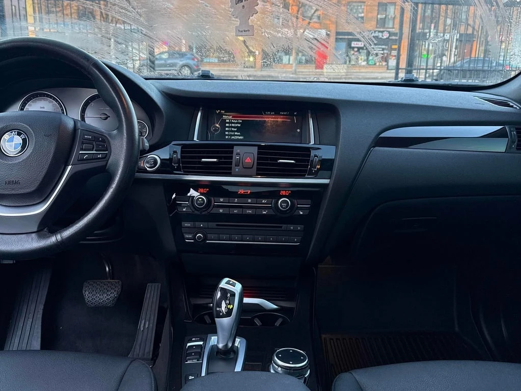 BMW X3 * xDrive28d * CARFAX *  - изображение 9