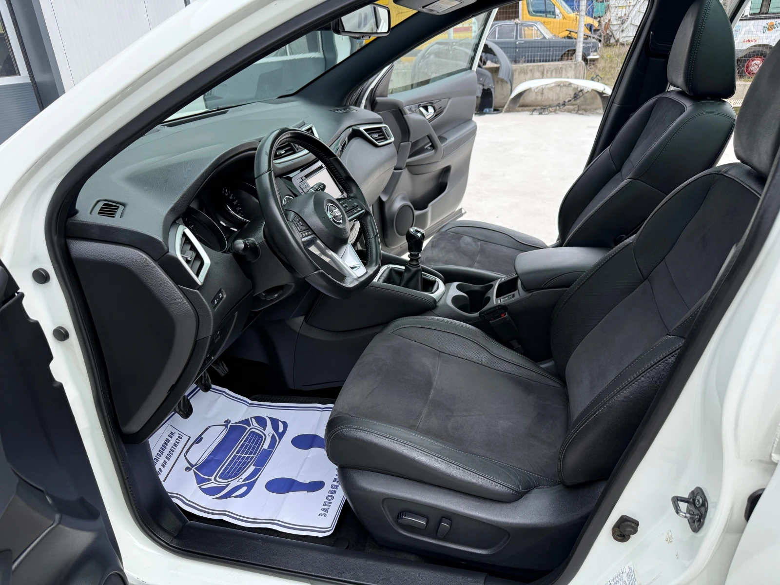 Nissan Qashqai N-TECH-360 view , снимка 9 - Автомобили и джипове - 54028813