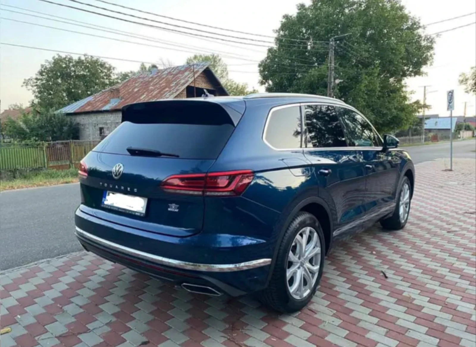 VW Touareg 3.0 TDI, 4Motion, снимка 3 - Автомобили и джипове - 54106237