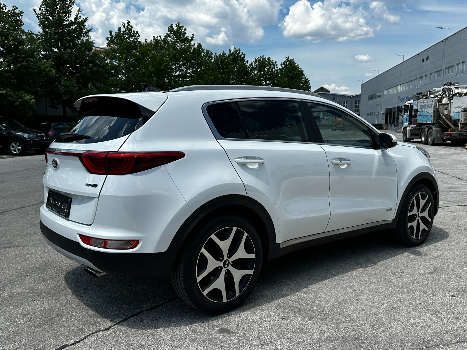 Kia Sportage 1.6 TGDI GT Line 4WD/ГАРАНЦИЯ, снимка 4 - Автомобили и джипове - 54295167