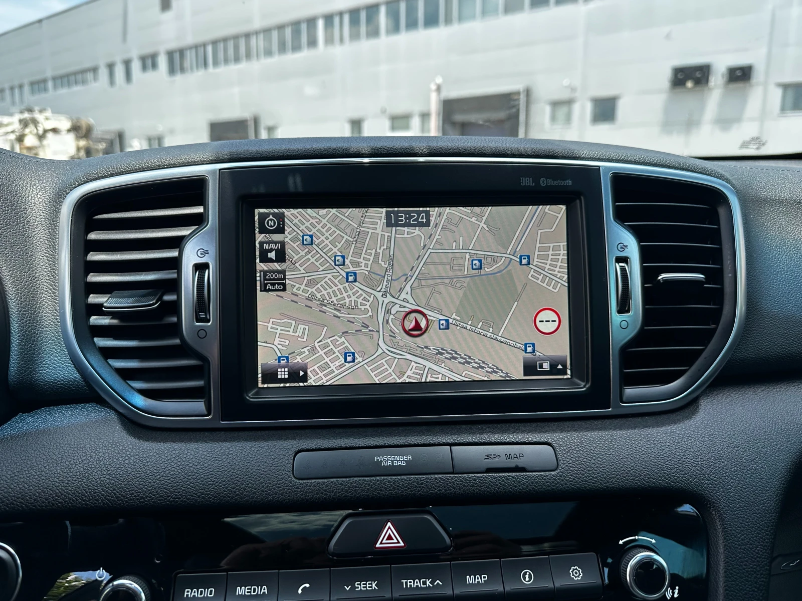 Kia Sportage 1.6 TGDI GT Line 4WD/ГАРАНЦИЯ, снимка 16 - Автомобили и джипове - 54295167