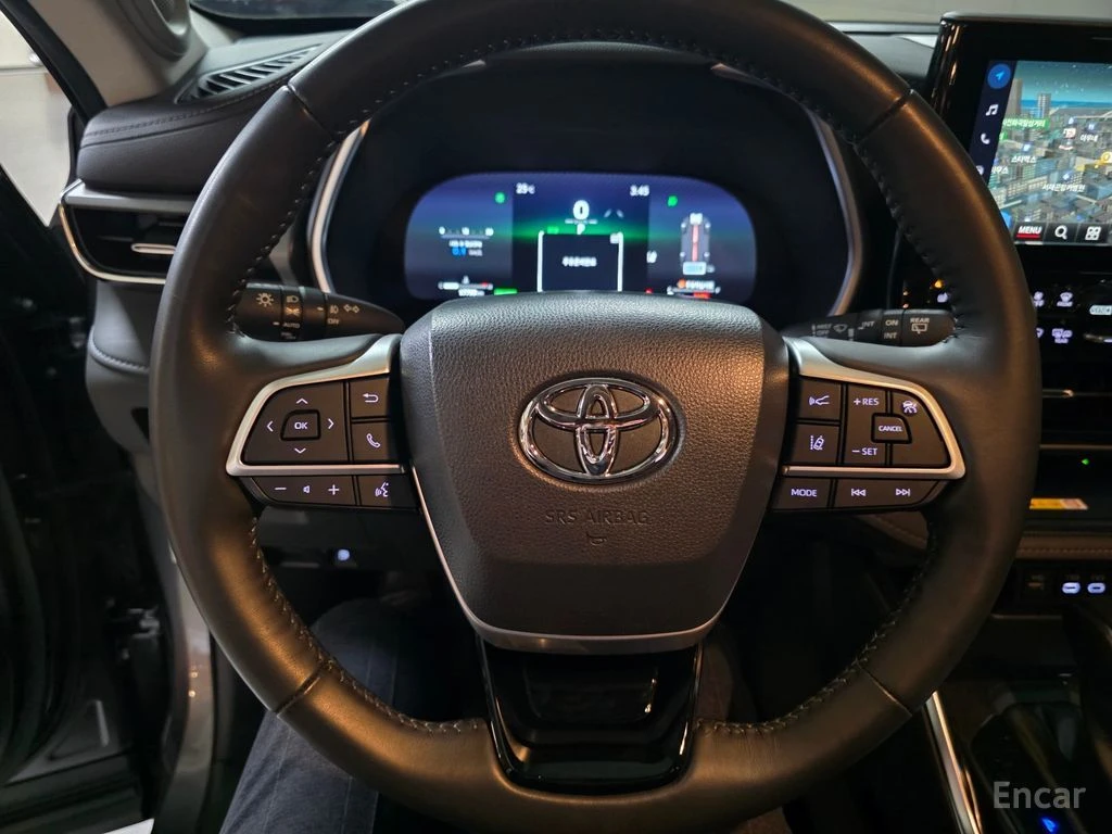 Toyota Highlander 2.5* AWD* LIMITED* ПОДГРЕВ* ОБДУХВАНЕ* 360КАМЕРА* , снимка 9 - Автомобили и джипове - 54564617