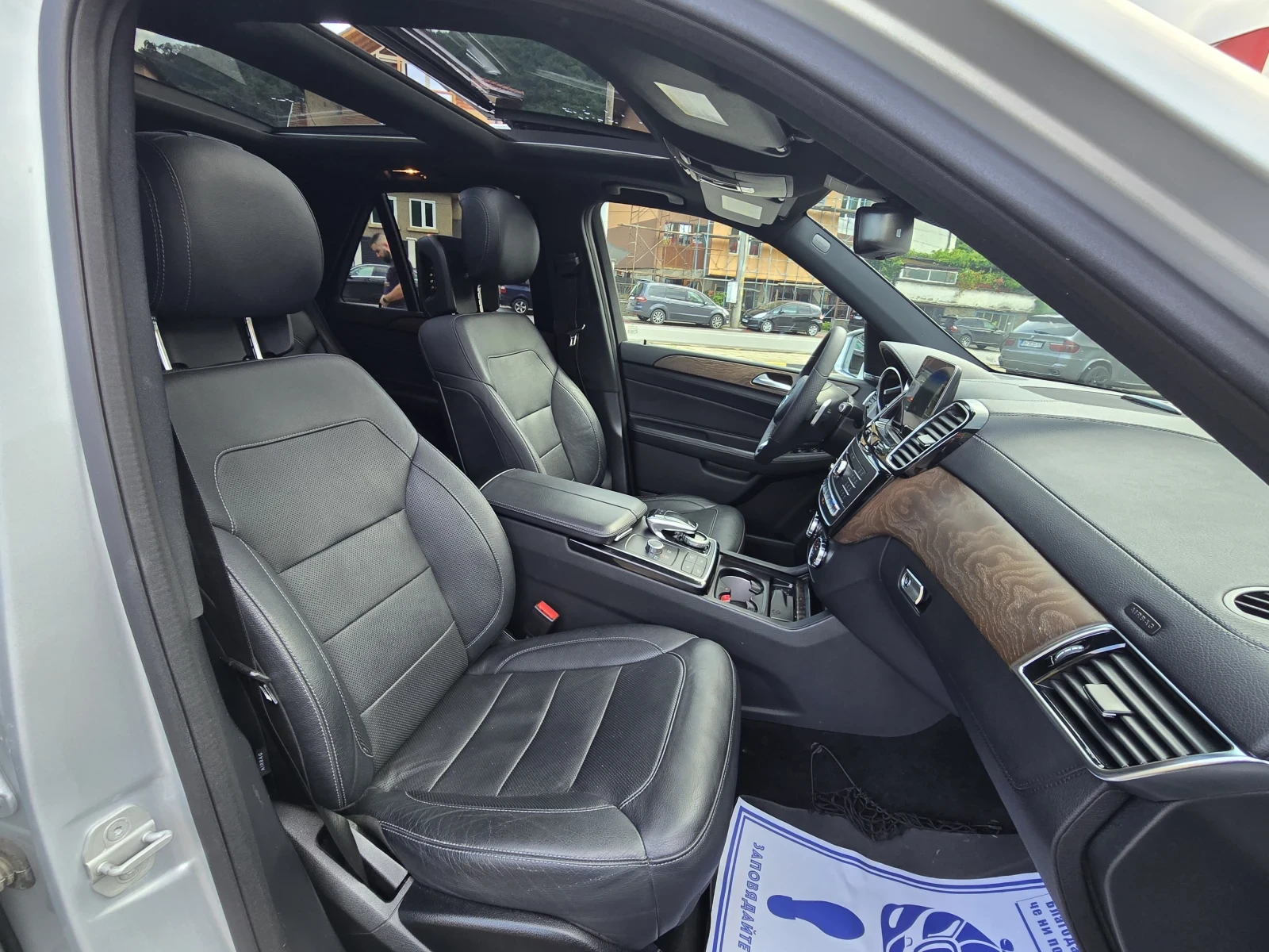 Mercedes-Benz GLE 500 Топ състояние лизинг , снимка 16 - Автомобили и джипове - 55015462