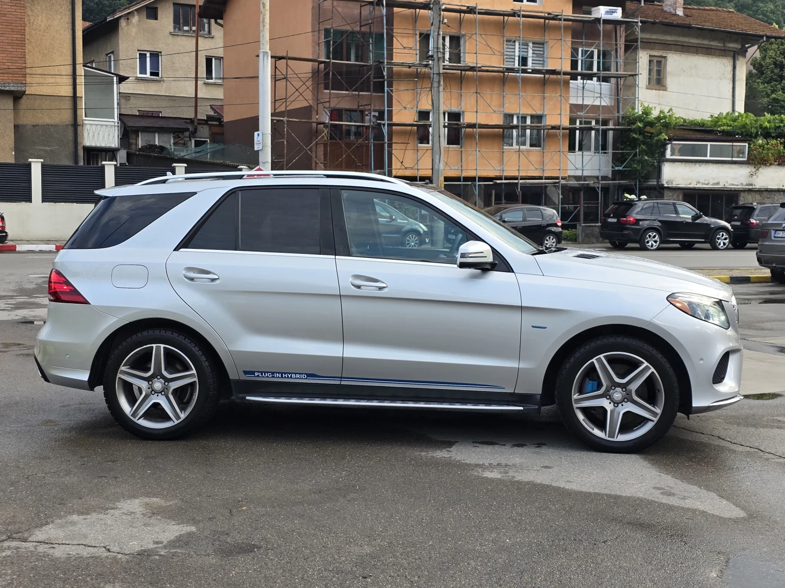 Mercedes-Benz GLE 500 Топ състояние лизинг , снимка 8 - Автомобили и джипове - 55015462