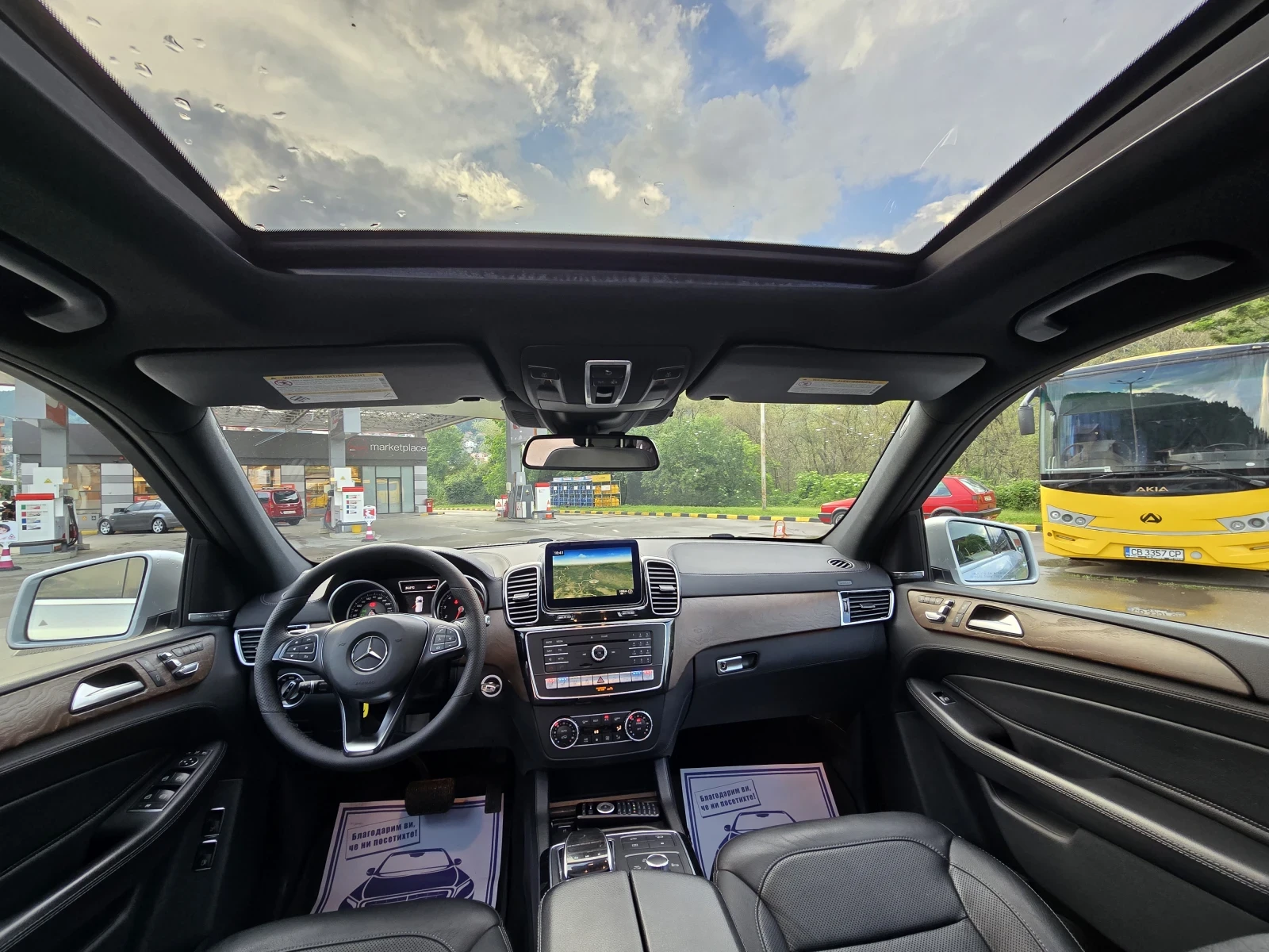 Mercedes-Benz GLE 500 Топ състояние лизинг , снимка 14 - Автомобили и джипове - 55015462