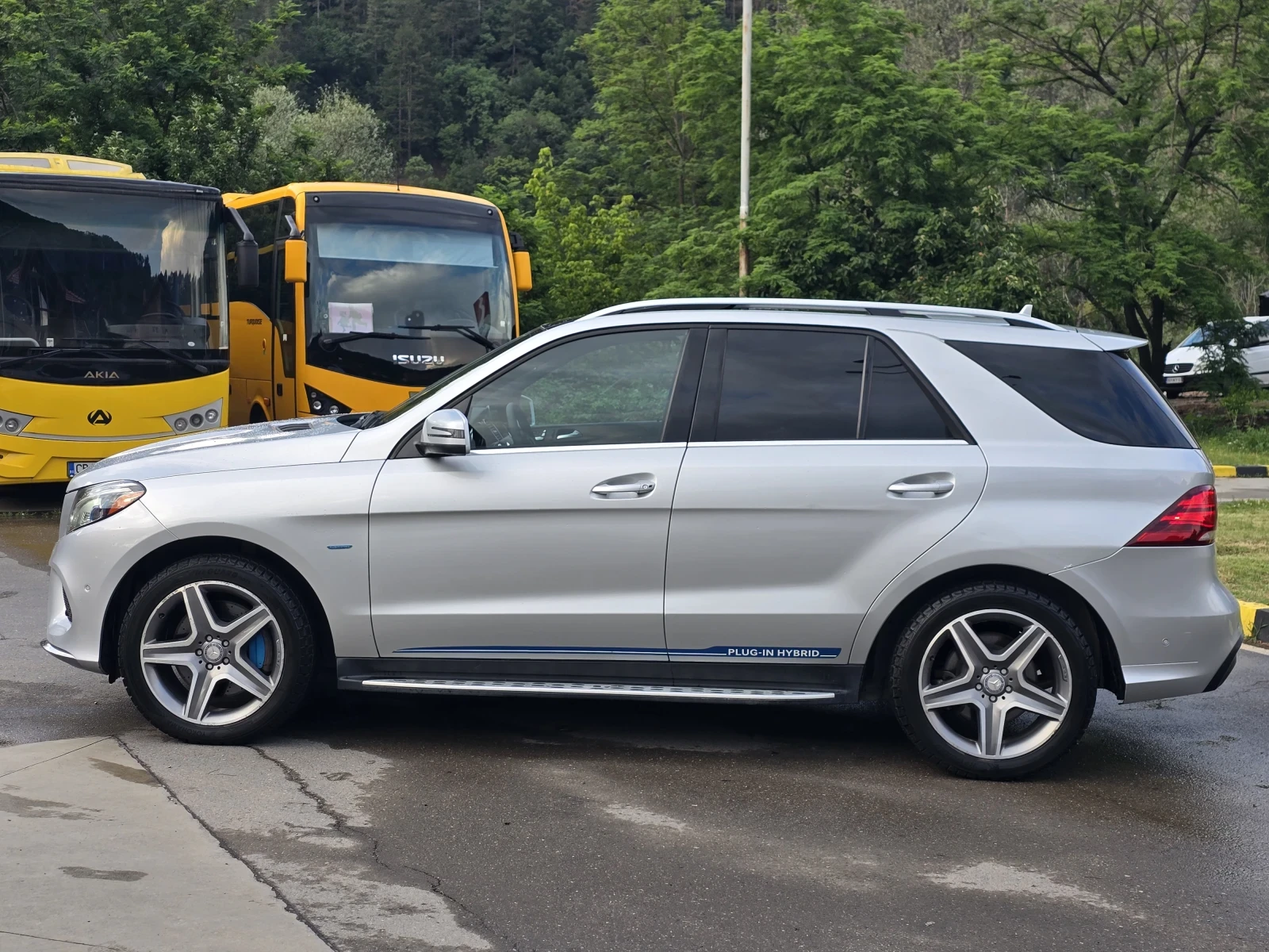 Mercedes-Benz GLE 500 Топ състояние лизинг , снимка 9 - Автомобили и джипове - 55015462