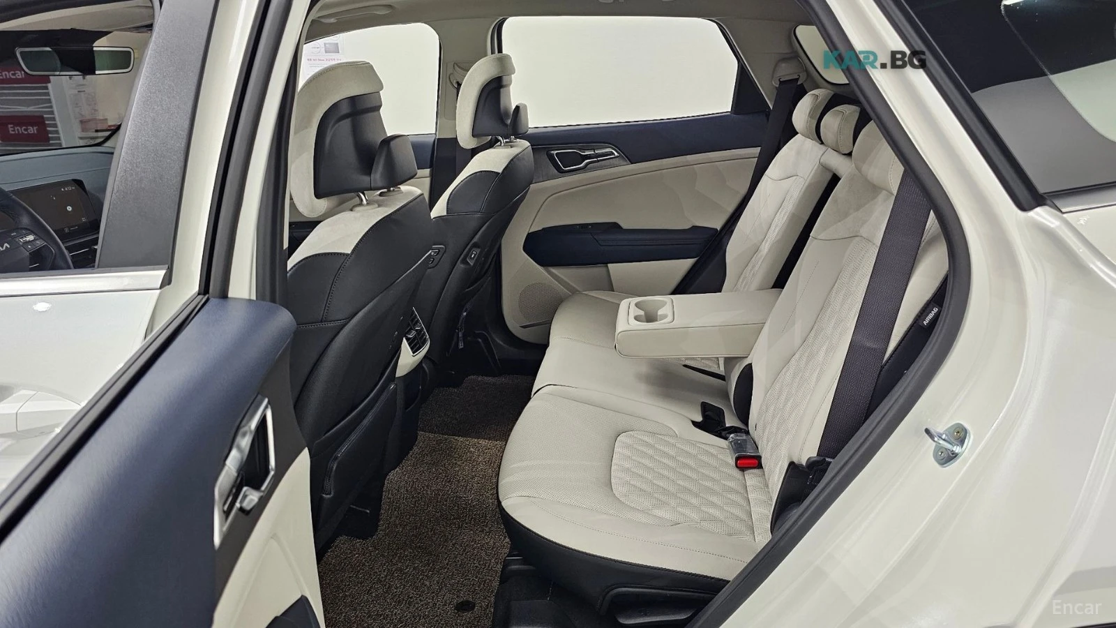 Kia Sportage SIGNATURE/DRIVE-ASSISTS/360CAMERA/PANOROOF, снимка 15 - Автомобили и джипове - 55296121