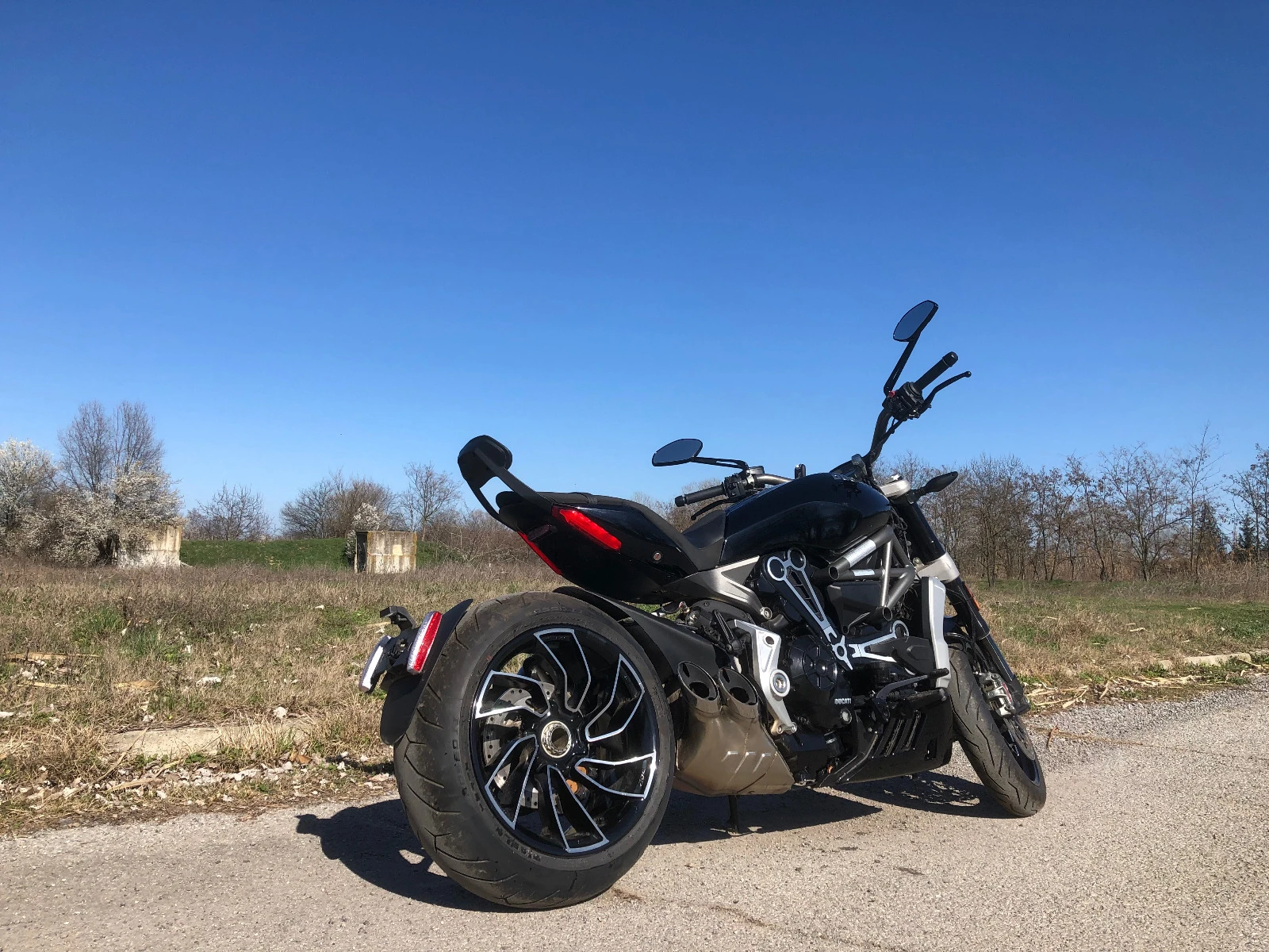 Ducati XDIAVEL S Black - изображение 5