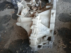 Скорости ръчни Toyota Corolla Verso 2.0 d4d 2006г , снимка 4