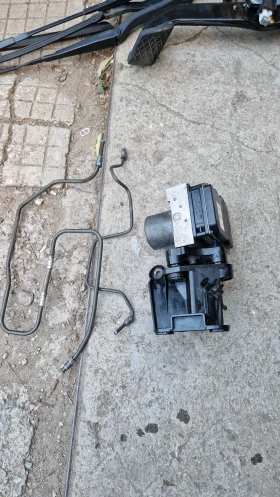 ABS помпа е200 136hp W212