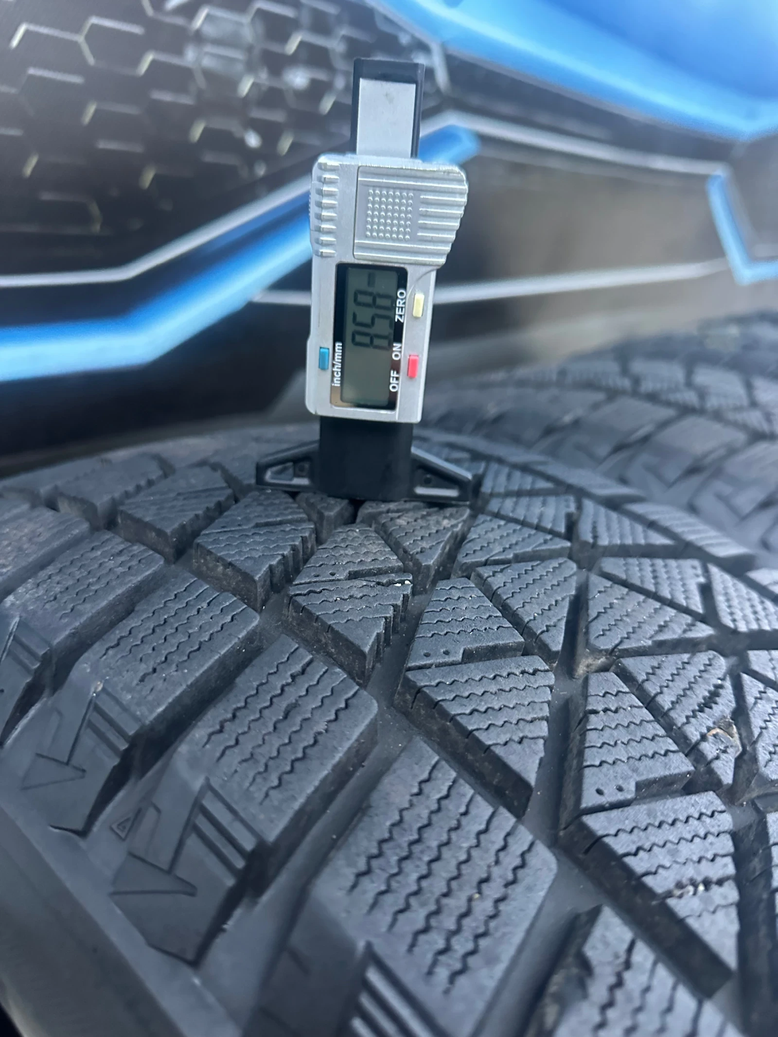 ���� 235/55R18 | Mobile.bg � ����������� 3