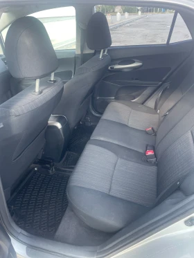 Toyota Auris 1, 4, снимка 8