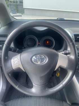 Обява за продажба на Toyota Auris 1, 4 ~9 800 лв. - изображение 9