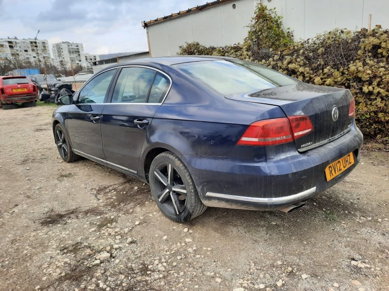 VW Passat 2.0 TDI, снимка 3 - Автомобили и джипове - 38984307