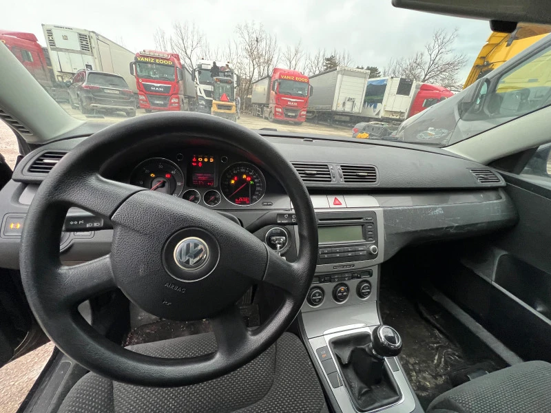 VW Passat 2.0 TDI , снимка 5 - Автомобили и джипове - 47072131