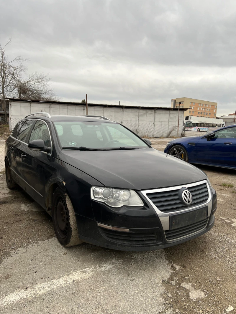 VW Passat 2.0 TDI , снимка 2 - Автомобили и джипове - 47072131