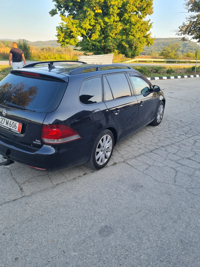 VW Golf Variant 1.6куб.105к.с.2011г. , снимка 3 - Автомобили и джипове - 47123477