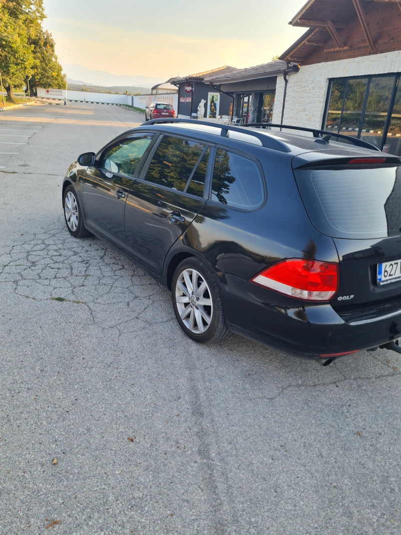 VW Golf Variant 1.6куб.105к.с.2011г. , снимка 4 - Автомобили и джипове - 47123477