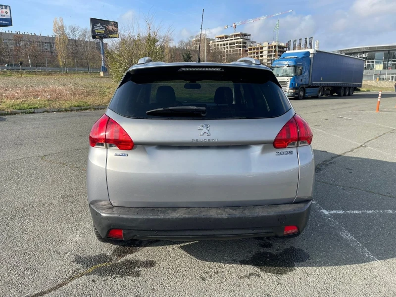 Peugeot 2008, снимка 4 - Автомобили и джипове - 48610706