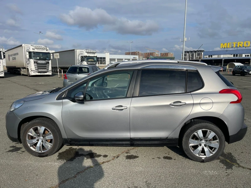 Peugeot 2008, снимка 3 - Автомобили и джипове - 48610706