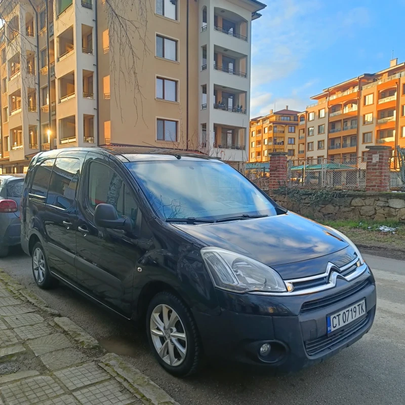 Citroen Berlingo, снимка 2 - Автомобили и джипове - 48742677