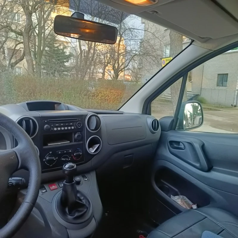 Citroen Berlingo, снимка 6 - Автомобили и джипове - 48742677