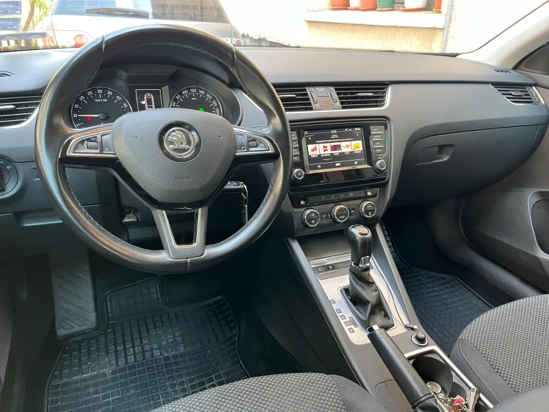 Skoda Octavia 1, 6 TDI Автомат, снимка 9 - Автомобили и джипове - 51063495