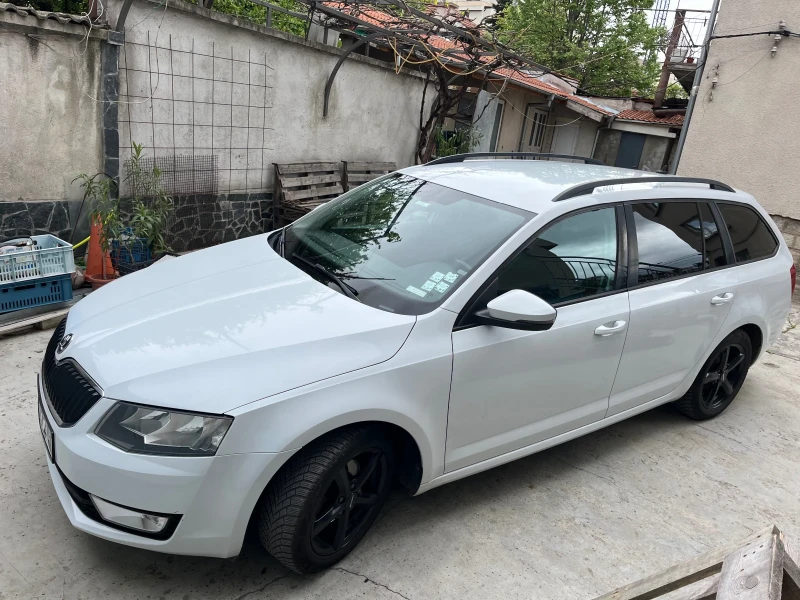 Skoda Octavia 1, 6 TDI Автомат, снимка 7 - Автомобили и джипове - 51063495