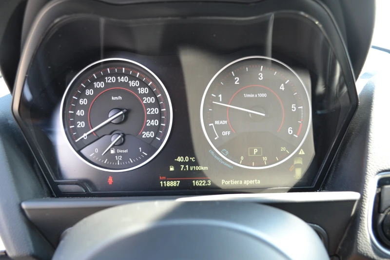 BMW 118 2.0d-M PAKET, снимка 13 - Автомобили и джипове - 51707982